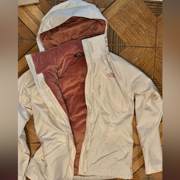 The North Face Jackets & Blazers - The North Face White fleece coat